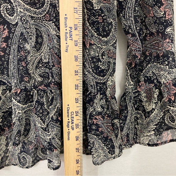 Charming Charlie Black and White Paisley Blouse - Picture 8 of 10